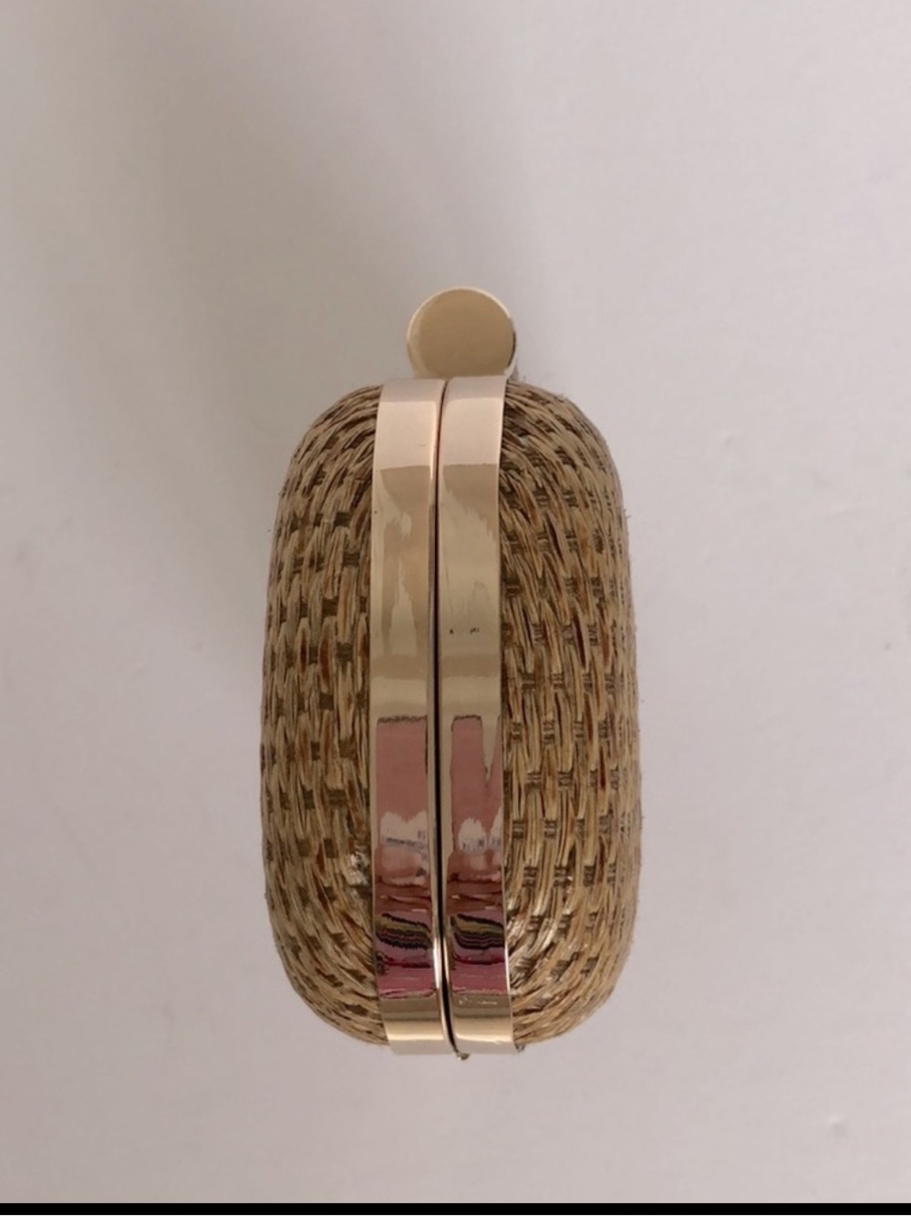 Vintage woven straw Tan Clutch - Picture 6 of 7
